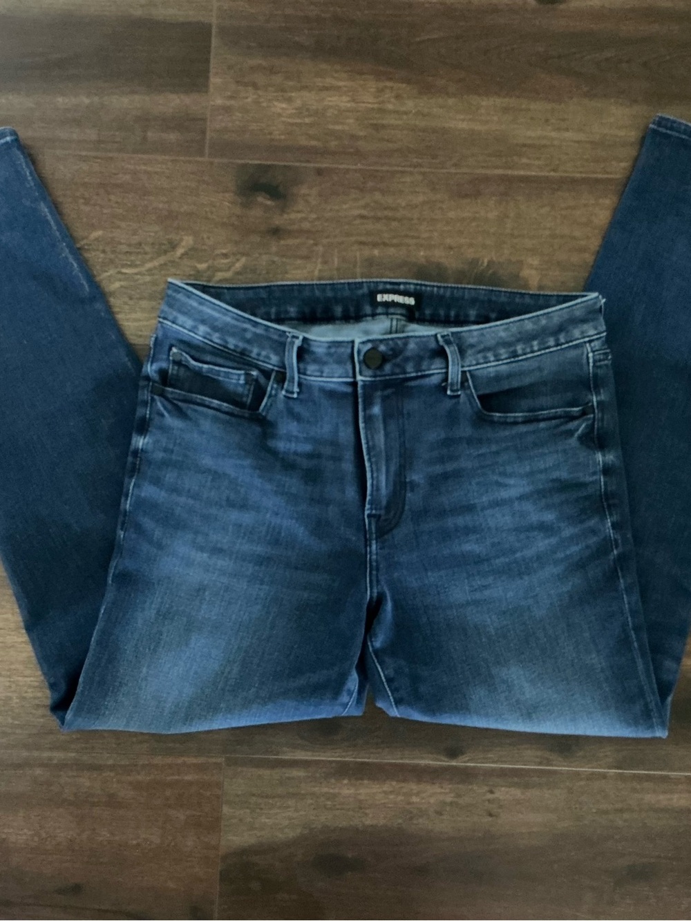 Express Men’s Dark Wash Straight Skinny Jeans